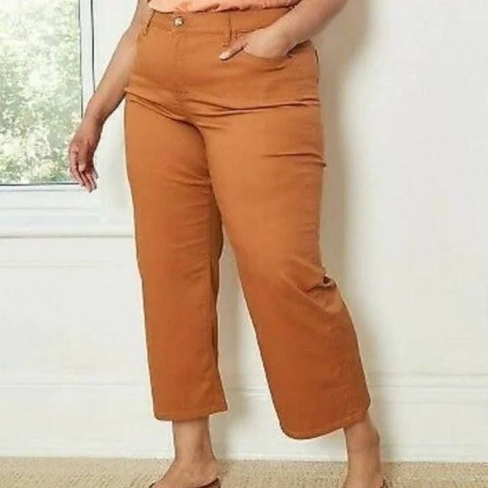 Ava & Viv Tummy Control Wide Leg Stretch Cropped Pants